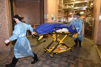 屈穎妍：兩位港人餓死家中，是個案嗎？