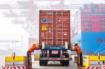 王向偉：沒什麼比重回經濟建設更為重要