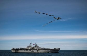 美國援助烏克蘭不知期 日本頂上稱恐成東亞烏克蘭