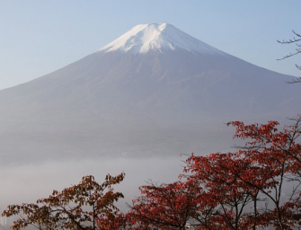 富士山限量登山，日元疲軟下的旅遊新政