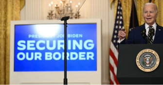 大選在即拜登為求連任，全面驅逐美墨邊境非法移民