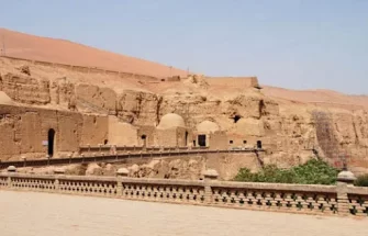 屈穎妍：這不是景點，這是犯罪現場