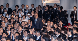 五次陪跑終成正果，「禦宅族」總裁即將就任日本首相