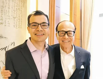 諾貝爾化學獎最新得主，李嘉誠12年前已投資
