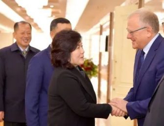 朝鮮軍隊往庫爾斯克協防，外長訪問莫斯科談細節