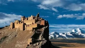 屈穎妍：絲路大賊